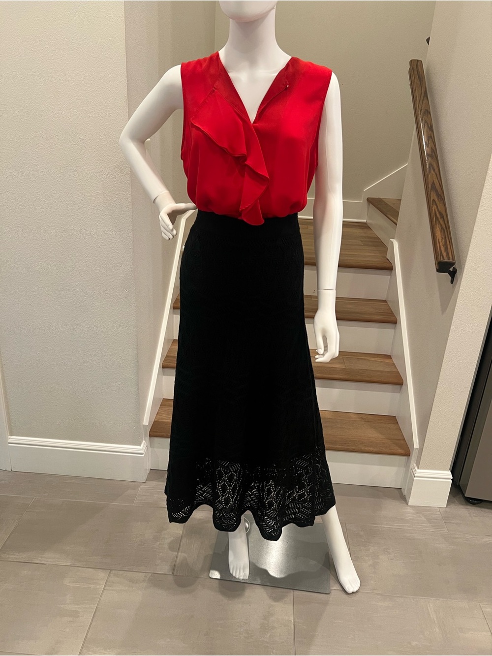 Lapis Black Crochet Midi Skirt with Scalloped Hem - Picture 2 of 8